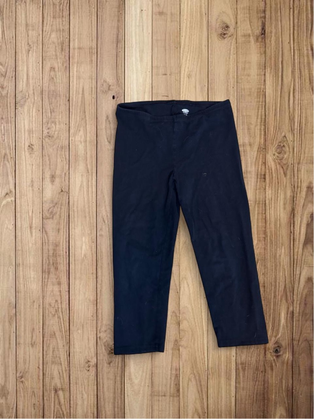 black capris